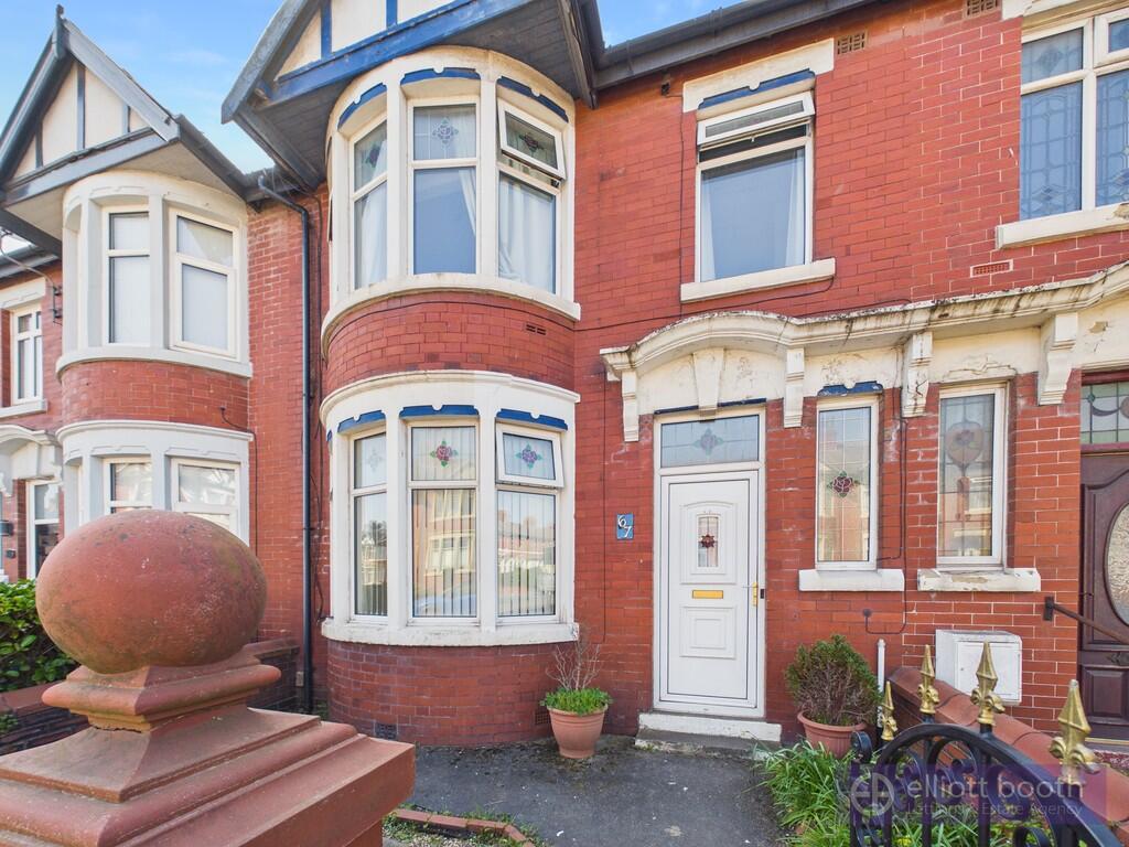 3 bed Mid Terraced House for rent in Blackpool. From Elliott Booth - Blackpool