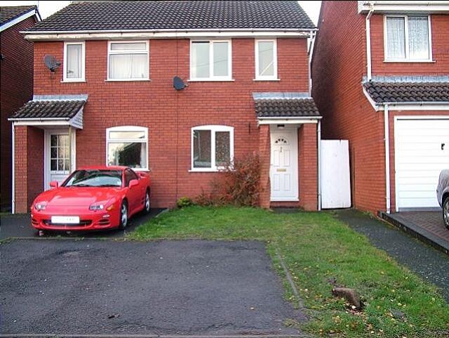 2 bed Semi Detached for rent in Wolverhampton. From Rogers & Partners - Wolverhampton