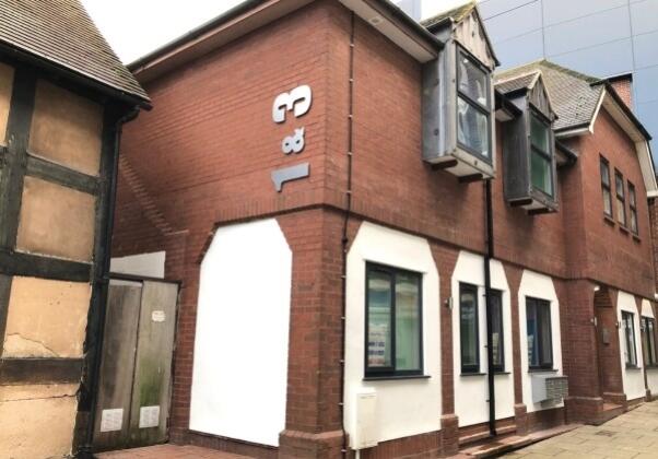 4 bed Studio for rent in Wolverhampton. From Rogers & Partners - Wolverhampton