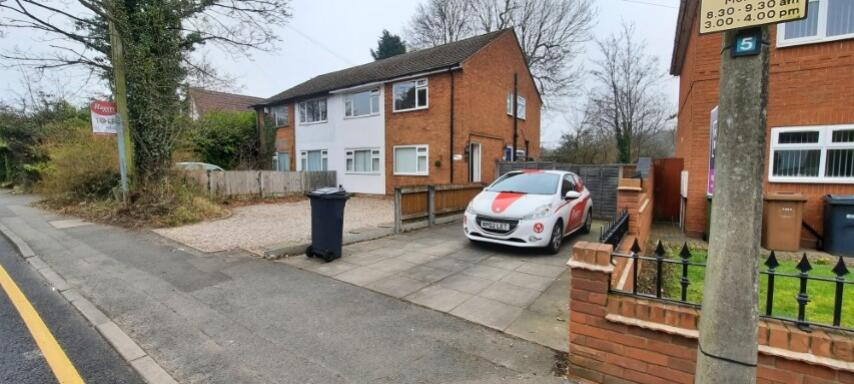 2 bed Annexe for rent in Solihull. From Rogers & Partners - Wolverhampton 2 bed Annexe for rent in Solihull. From Rogers & Partners - Wolverhampton