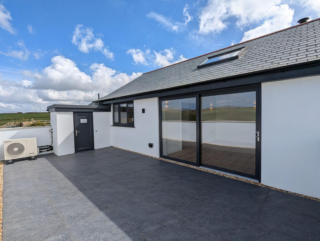 2 bed Bungalow for rent in Porkellis. From Real Estates - Redruth
