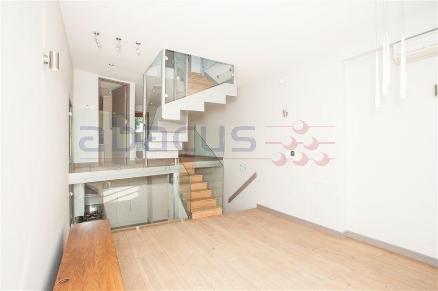 2 bed Mid Terraced House for rent in Hampstead. From Abacus Estates West Hampstead