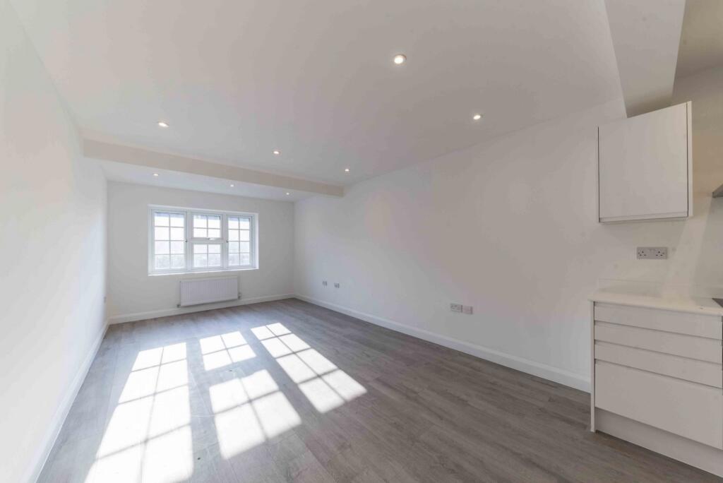 1 bed 1st Floor Flat for rent in Borehamwood. From Abacus Estates - West Hampstead - London