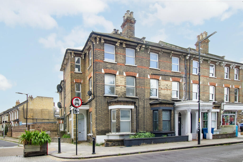 2 bed Apartment for rent in London. From Truepenny's Property Consultants - Dulwich