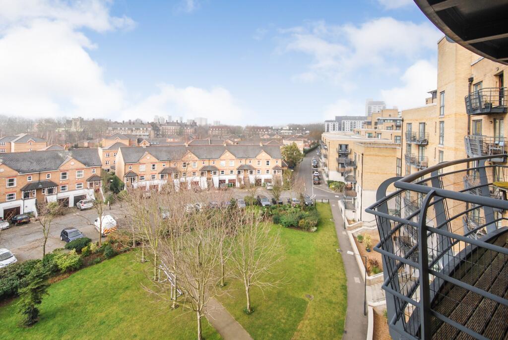 1 bed 1st Floor Flat for rent in Greenwich. From Truepenny's Property Consultants - Dulwich