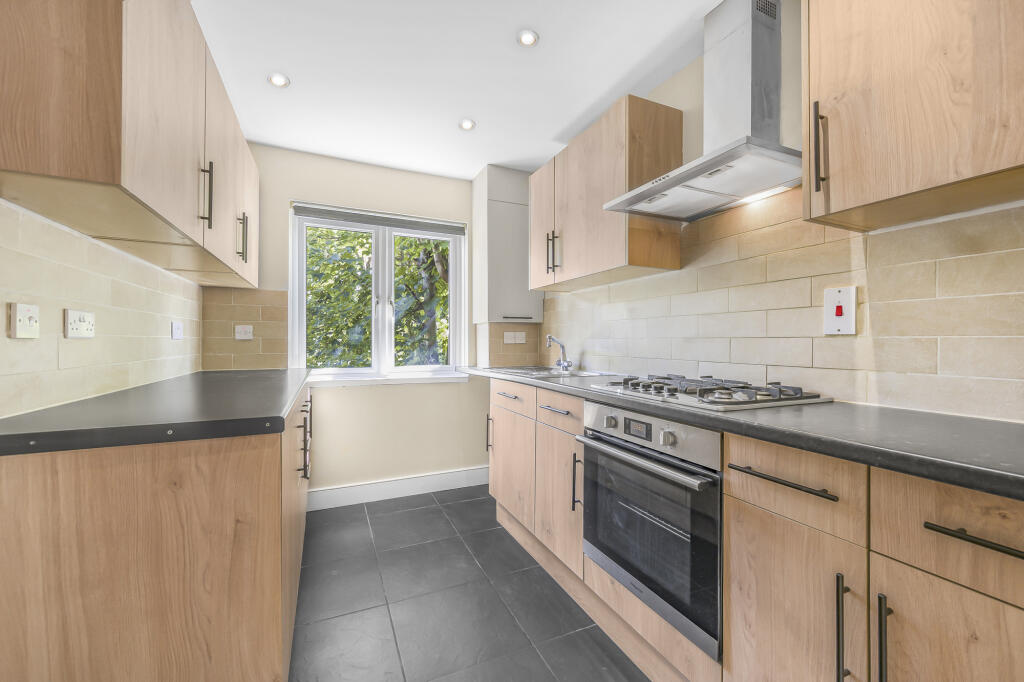 2 bed 1st Floor Flat for rent in London. From Truepenny's Property Consultants - Dulwich 2 bed 1st Floor Flat for rent in London. From Truepenny's Property Consultants - Dulwich