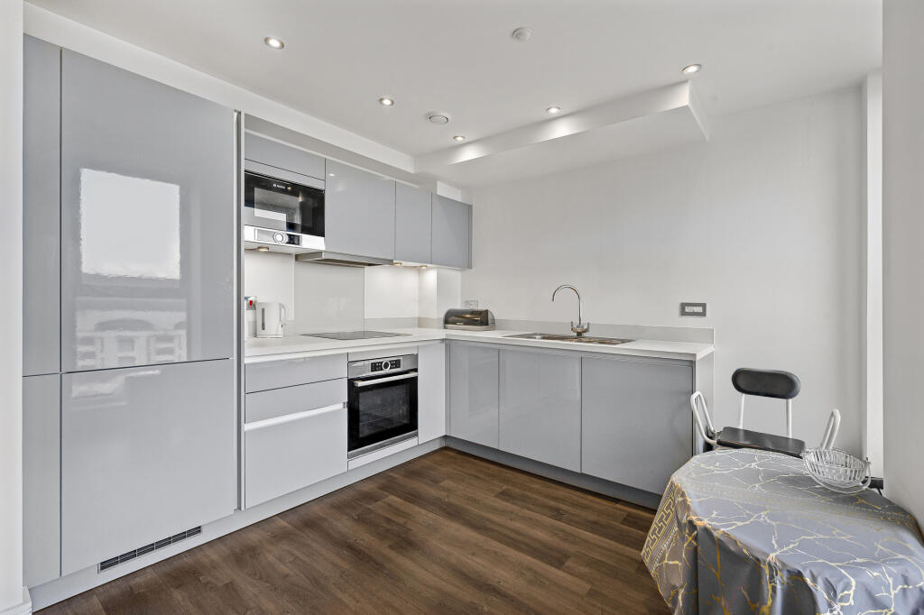 2 bed Apartment for rent in London. From Truepenny's Property Consultants - Dulwich 2 bed Apartment for rent in London. From Truepenny's Property Consultants - Dulwich