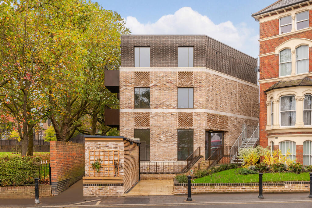 1 bed 1st Floor Flat for rent in . From Truepenny's Property Consultants - Dulwich 1 bed 1st Floor Flat for rent in . From Truepenny's Property Consultants - Dulwich
