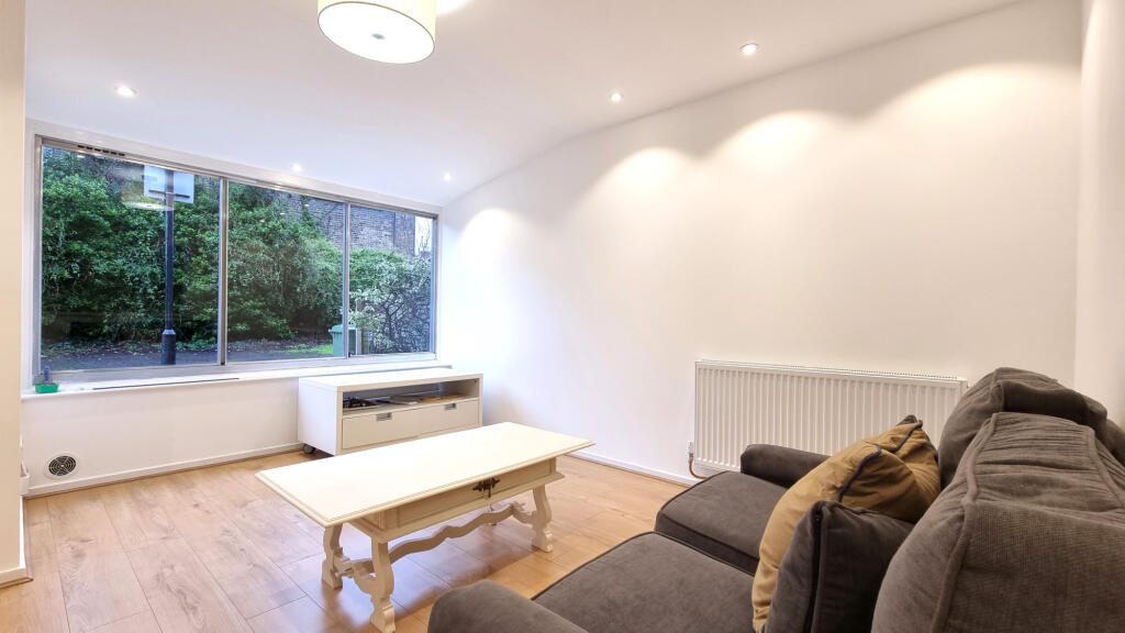 1 bed Annexe for rent in Camberwell. From Truepenny's Property Consultants - Dulwich