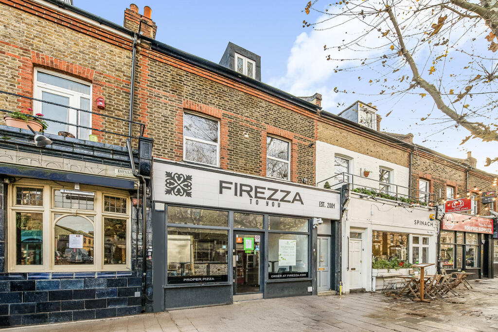 4 bed Not Specified for rent in Camberwell. From Truepenny's Property Consultants - Dulwich 4 bed Not Specified for rent in Camberwell. From Truepenny's Property Consultants - Dulwich