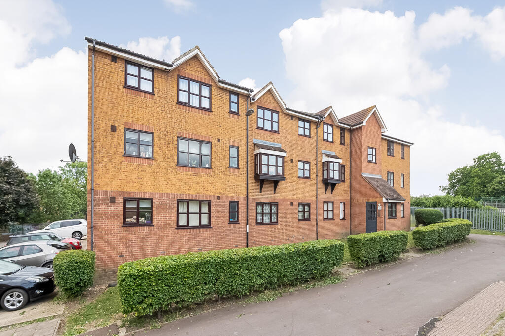 4 bed Apartment for rent in Deptford. From Truepenny's Property Consultants - Dulwich