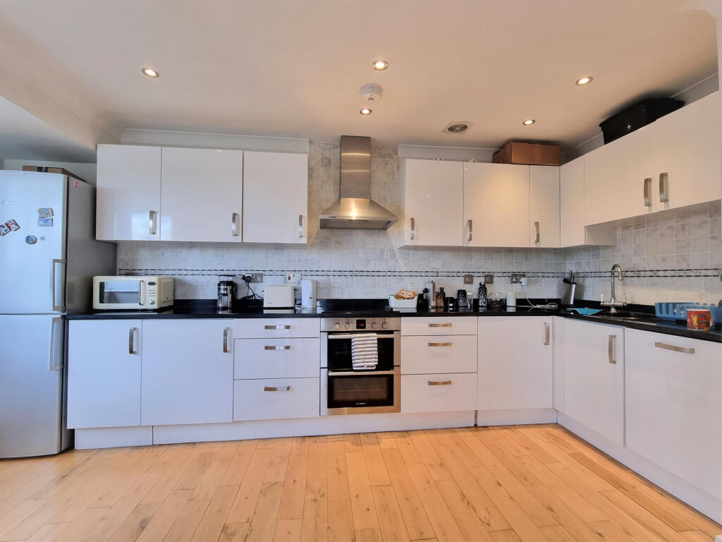 1 bed Apartment for rent in London. From Truepenny's Property Consultants - Dulwich
