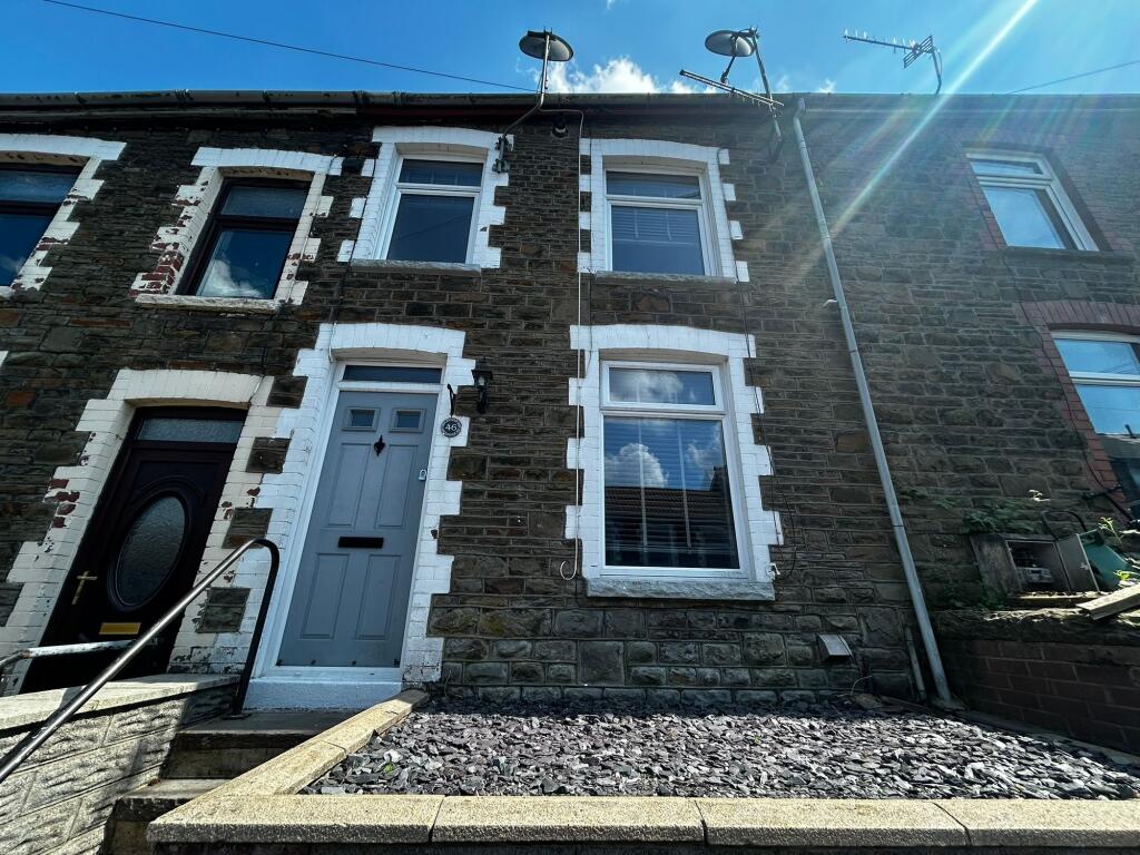 2 bed Mid Terraced House for rent in Pontypridd. From Herbert R Thomas - Cowbridge