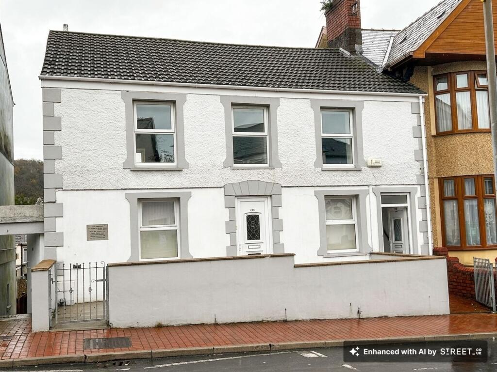 2 bed 1st Floor Flat for rent in Llandarcy. From Herbert R Thomas - Neath
