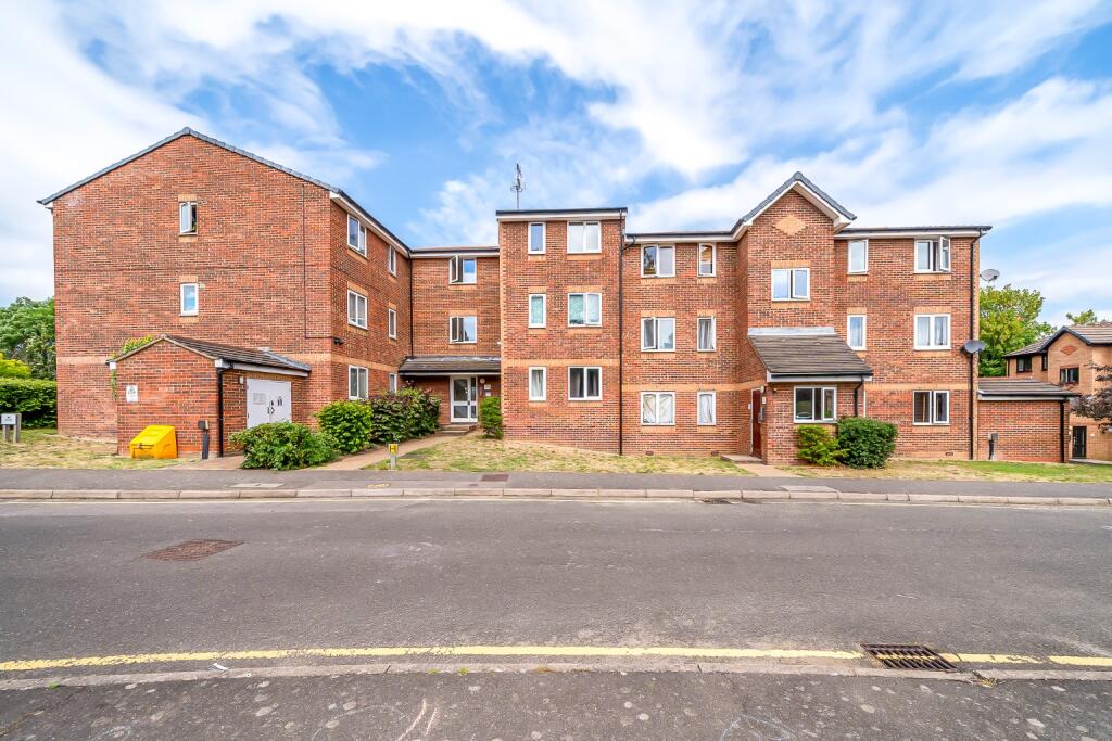 1 bed 1st Floor Flat for rent in Greenwich. From Brown & Brooke - Blackheath