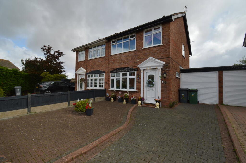 3 bed Semi Detached for rent in Meols. From Brennan Ayre O'Neill - Bromborough