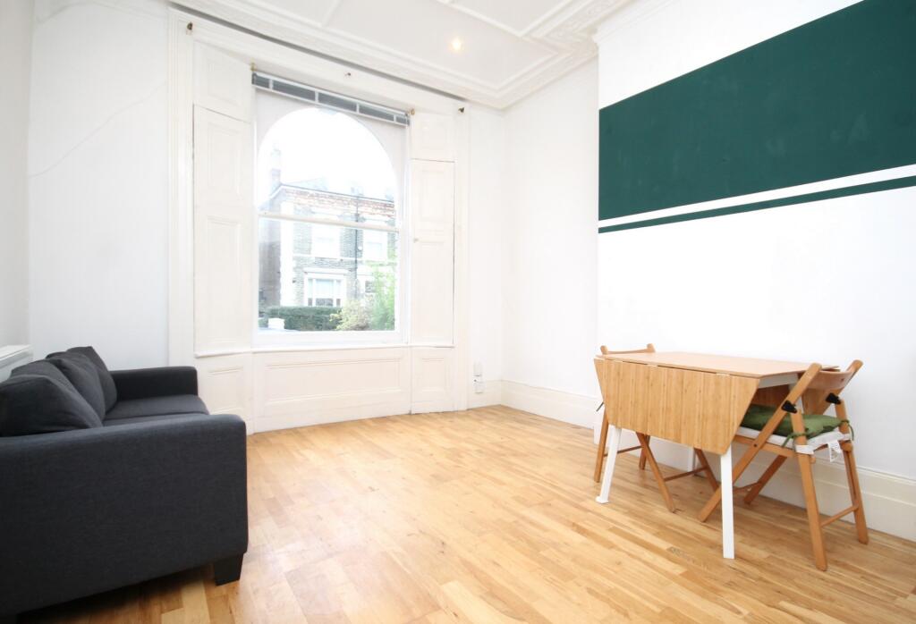2 bed 1st Floor Flat for rent in Islington. From Rochester Place Camden