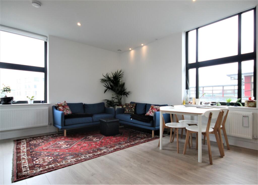 1 bed 1st Floor Flat for rent in Wood Green. From Rochester Place Camden