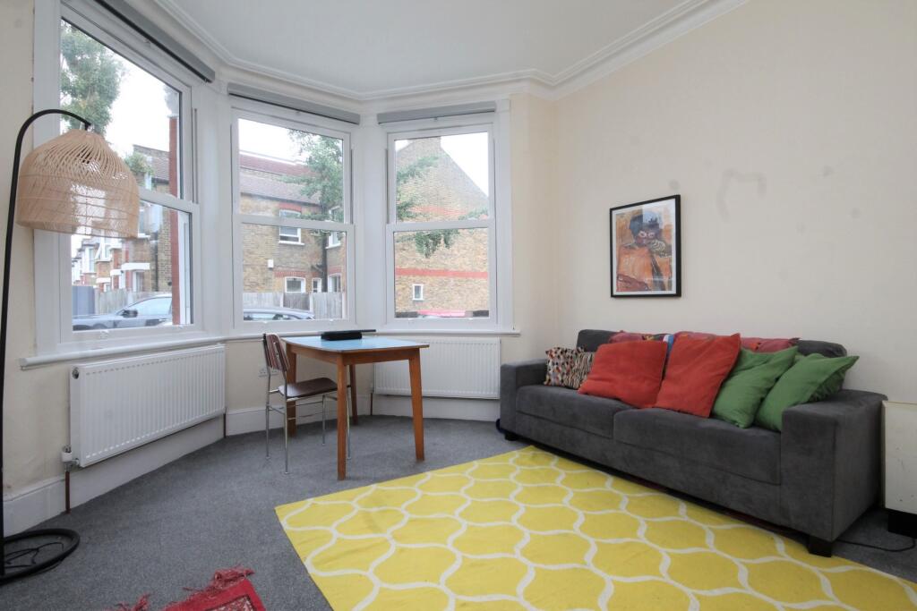 4 bed Detached for rent in Tottenham. From Rochester Place Camden