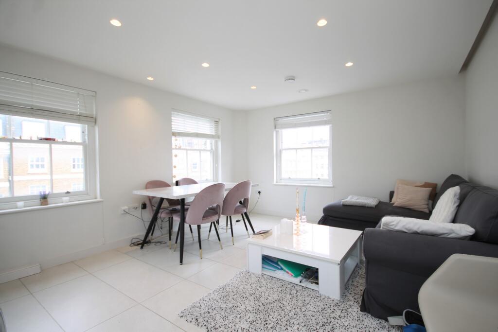 2 bed Apartment for rent in Paddington. From Rochester Place Camden