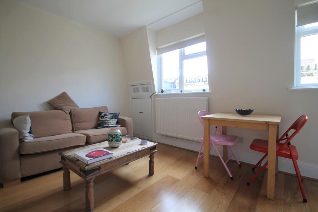 1 bed 1st Floor Flat for rent in Paddington. From Rochester Place Camden