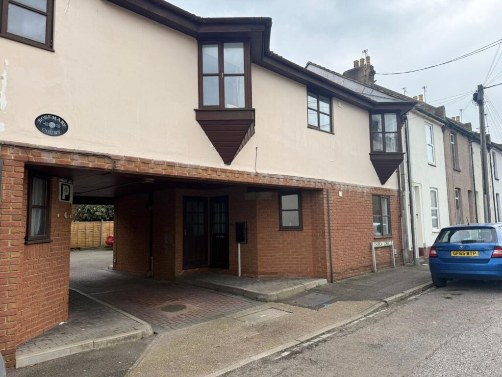 1 bed 1st Floor Flat for rent in Wouldham. From Rochester Lettings - Rochester 1 bed 1st Floor Flat for rent in Wouldham. From Rochester Lettings - Rochester