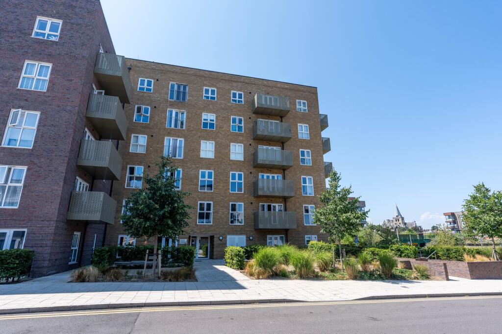 2 bed 1st Floor Flat for rent in Wouldham. From Rochester Lettings - Rochester 2 bed 1st Floor Flat for rent in Wouldham. From Rochester Lettings - Rochester