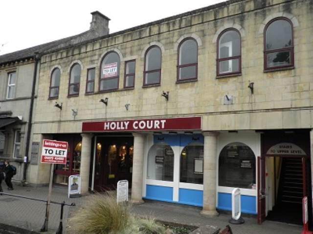 Business Transfer for rent in Midsomer Norton. From Lettings-R-Us Frome