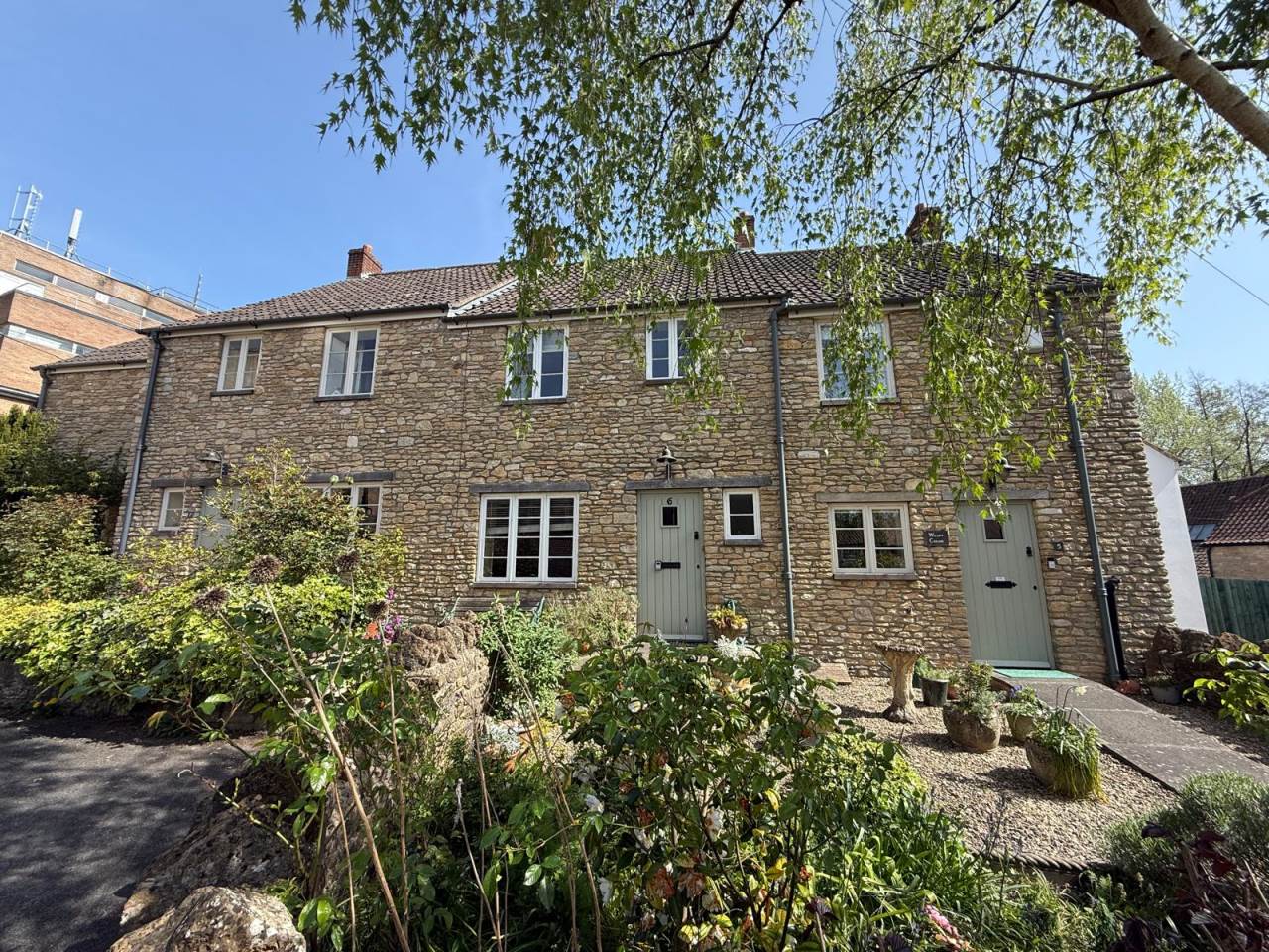 3 bed House (unspecified) for rent in Frome. From lettings-r-us - Frome