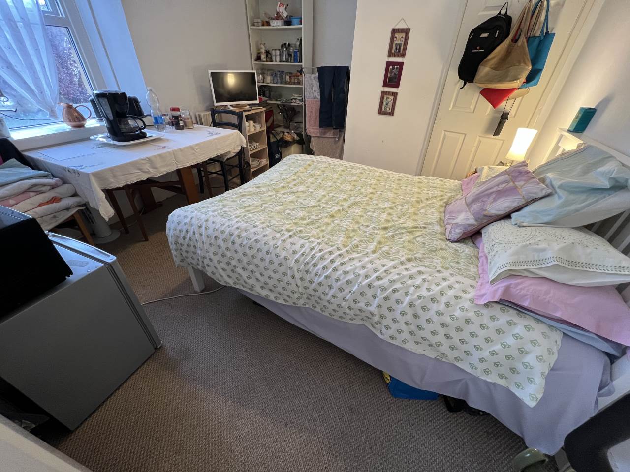 1 bed House Share for rent in Frome. From lettings-r-us - Frome