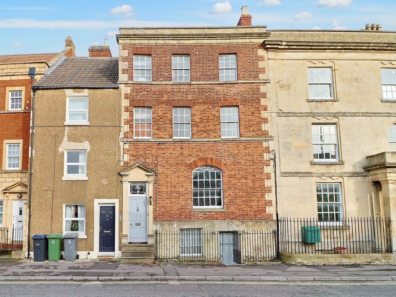 0 bed Studio for rent in Trowbridge. From lettings-r-us - Frome 0 bed Studio for rent in Trowbridge. From lettings-r-us - Frome