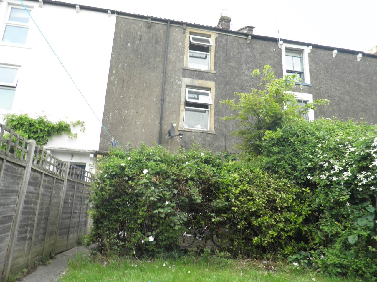 1 bed House Share for rent in Frome. From lettings-r-us - Frome