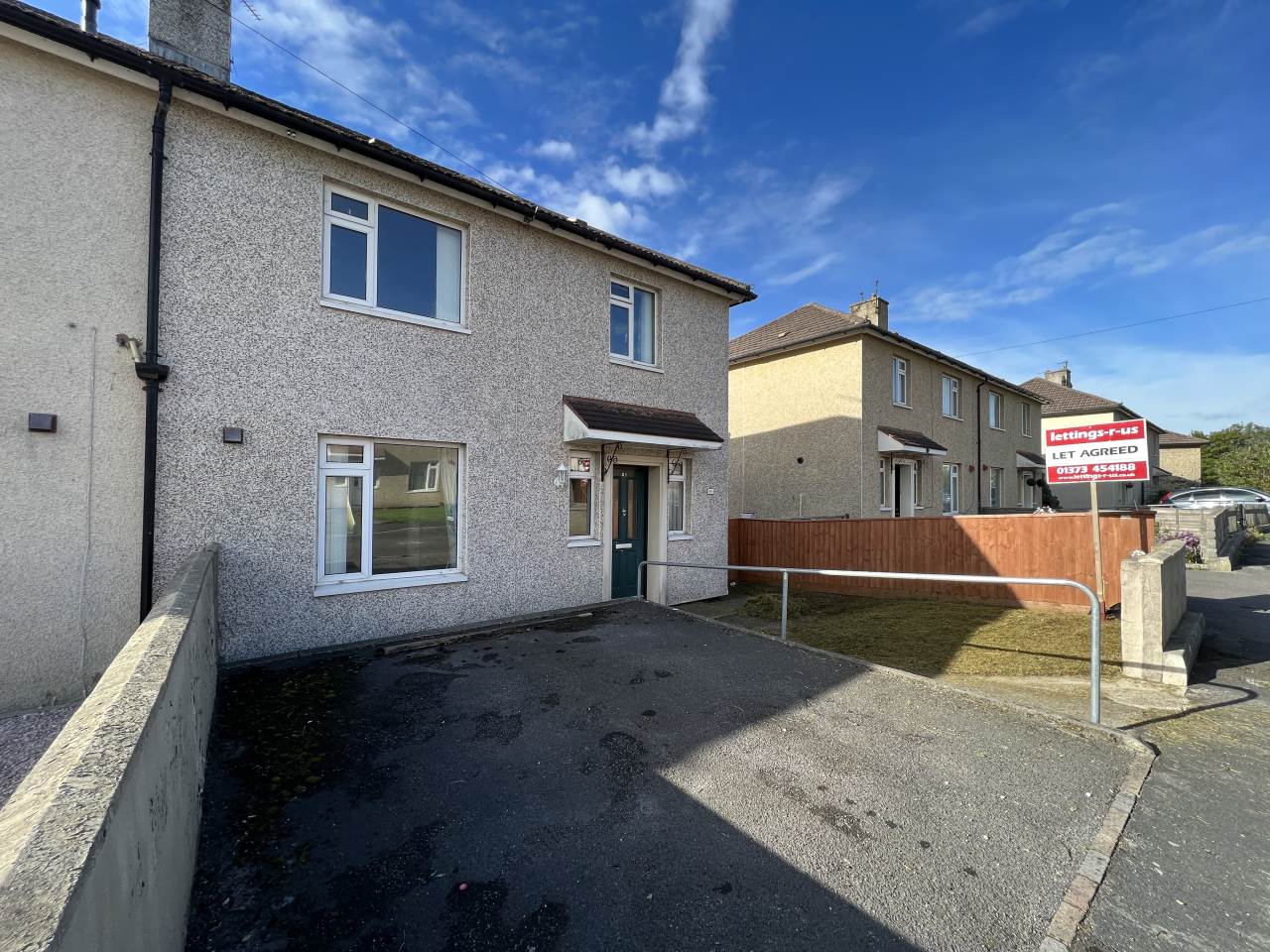 3 bed House (unspecified) for rent in Frome. From lettings-r-us - Frome