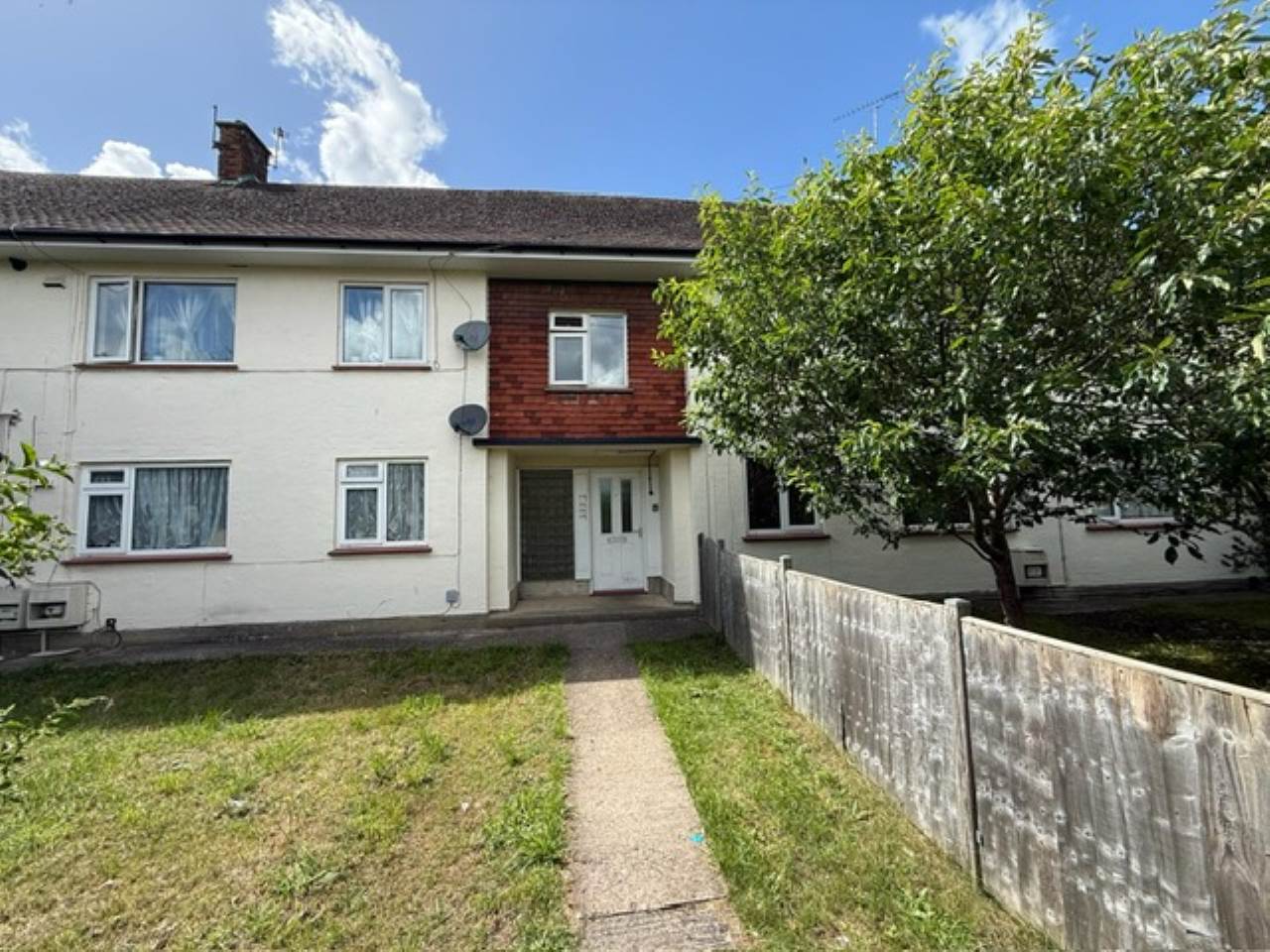 2 bed 1st Floor Flat for rent in Frome. From lettings-r-us - Frome 2 bed 1st Floor Flat for rent in Frome. From lettings-r-us - Frome