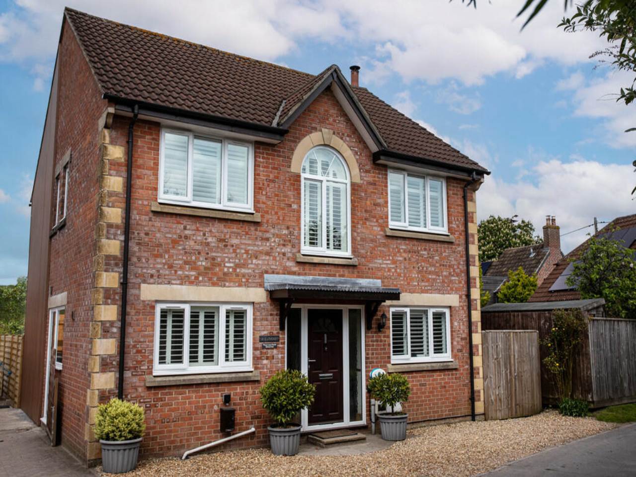 4 bed Detached for rent in Westbury. From lettings-r-us - Frome