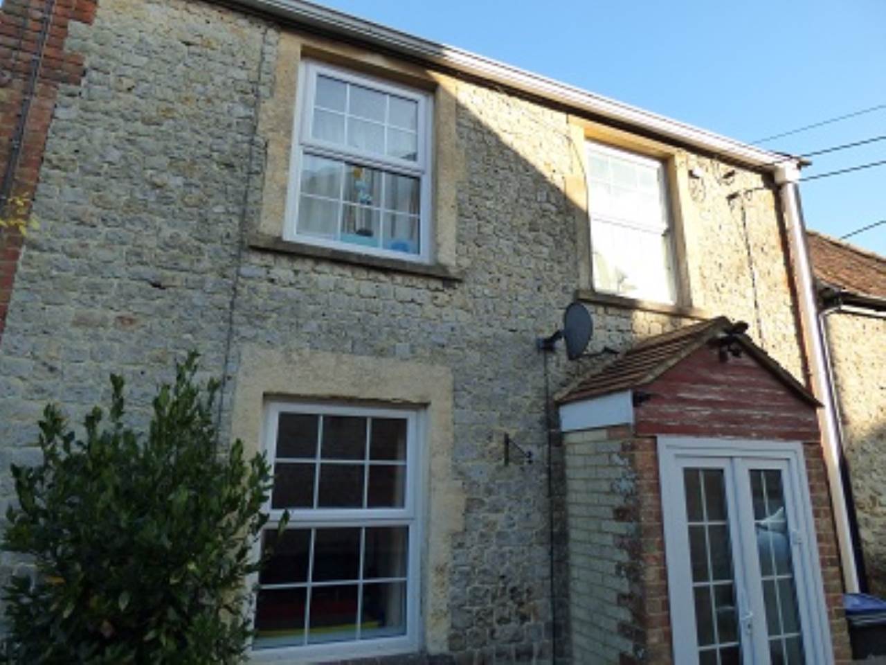 1 bed House (unspecified) for rent in Warminster. From lettings-r-us - Frome