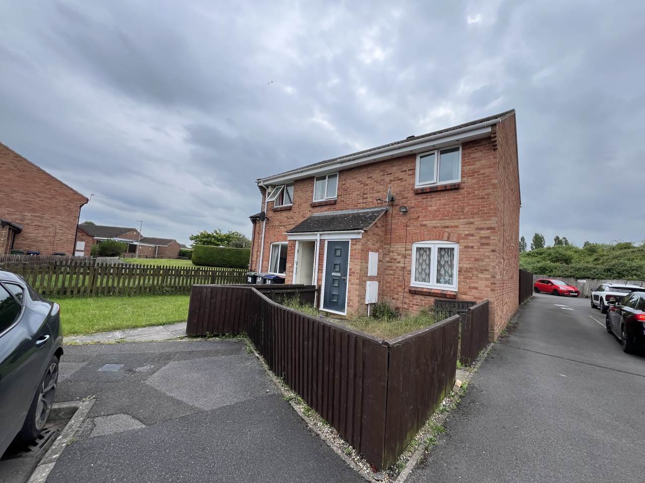 3 bed Detached for rent in Westbury. From lettings-r-us - Frome