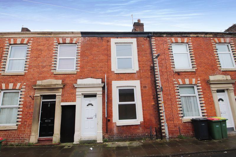 2 bed Mid Terraced House for rent in Preston. From Kristian Allan Letting and Property Management Bury