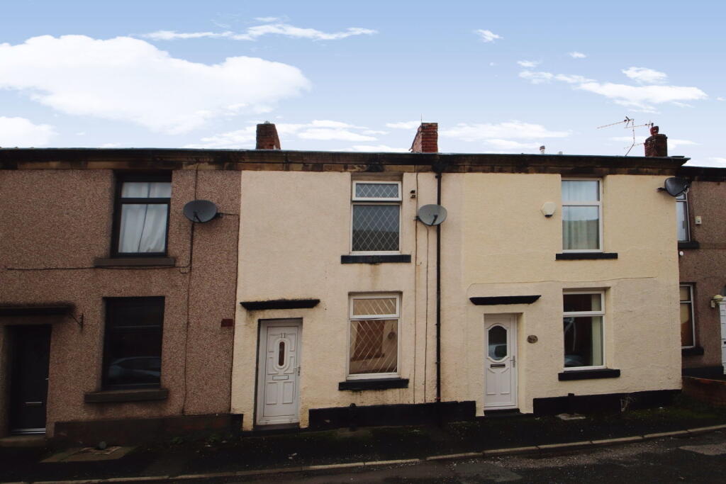 2 bed Mid Terraced House for rent in Affetside. From Kristian Allan - Bury