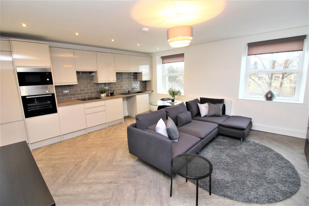 1 bed Apartment for rent in Ramsbottom. From Kristian Allan - Bury