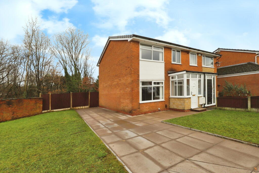 3 bed Semi Detached for rent in Bolton. From Kristian Allan - Bury