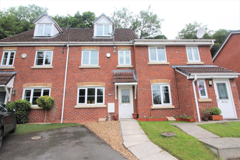 3 bed Town House for rent in Bury. From Kristian Allan - Bury 3 bed Town House for rent in Bury. From Kristian Allan - Bury