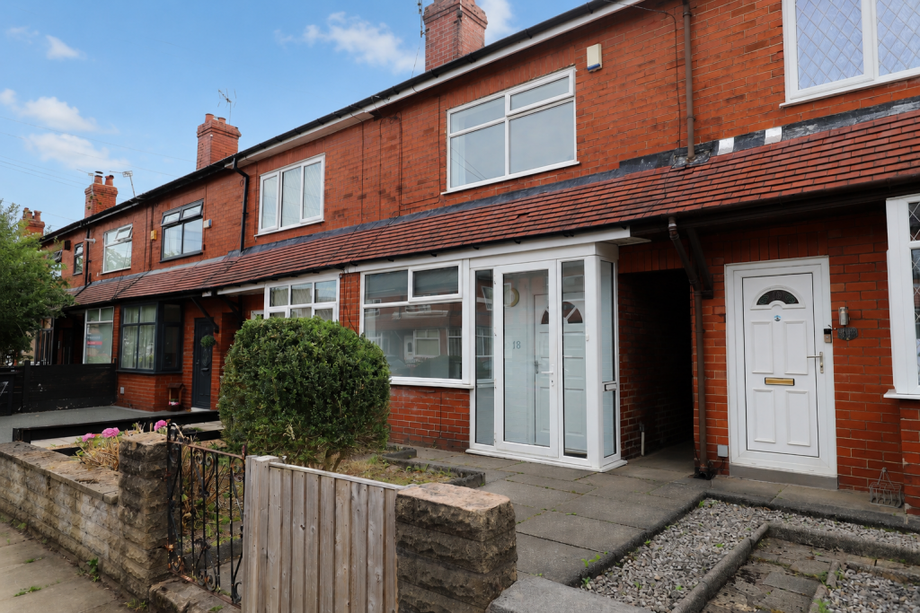 2 bed Mid Terraced House for rent in Affetside. From Kristian Allan - Bury 2 bed Mid Terraced House for rent in Affetside. From Kristian Allan - Bury