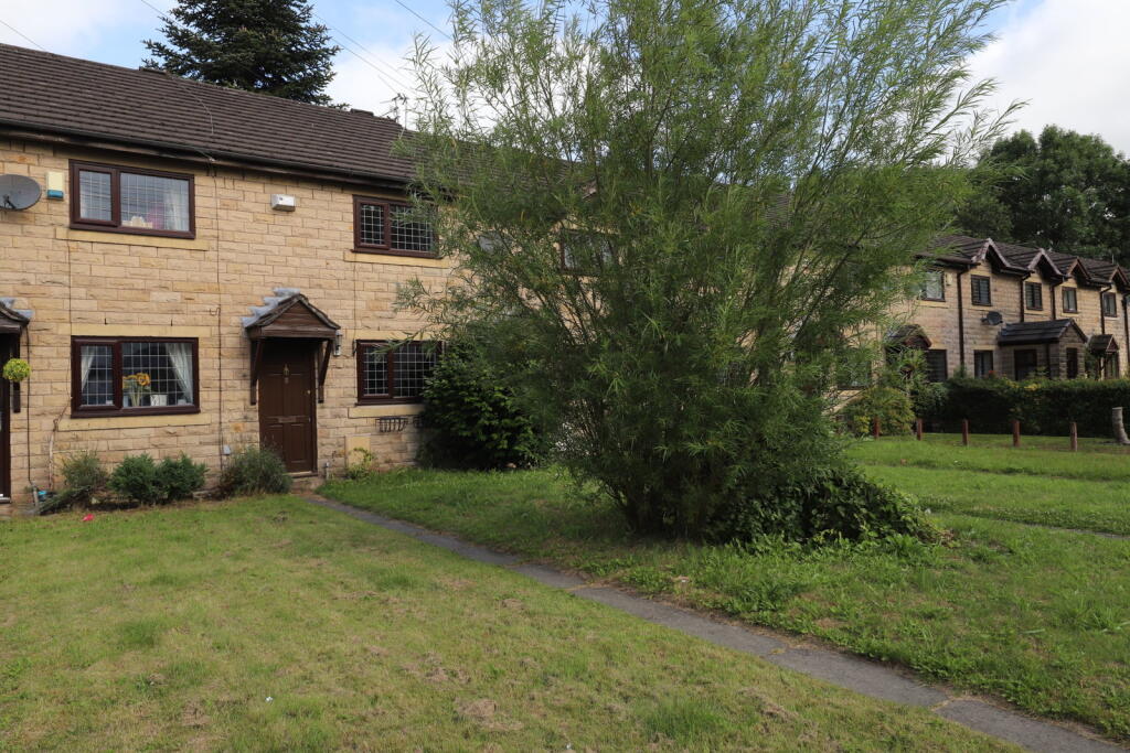 2 bed Mews for rent in Affetside. From Kristian Allan - Bury 2 bed Mews for rent in Affetside. From Kristian Allan - Bury