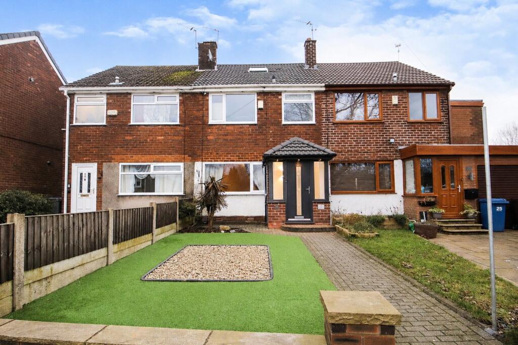3 bed Mews for rent in Radcliffe. From Kristian Allan - Bury 3 bed Mews for rent in Radcliffe. From Kristian Allan - Bury