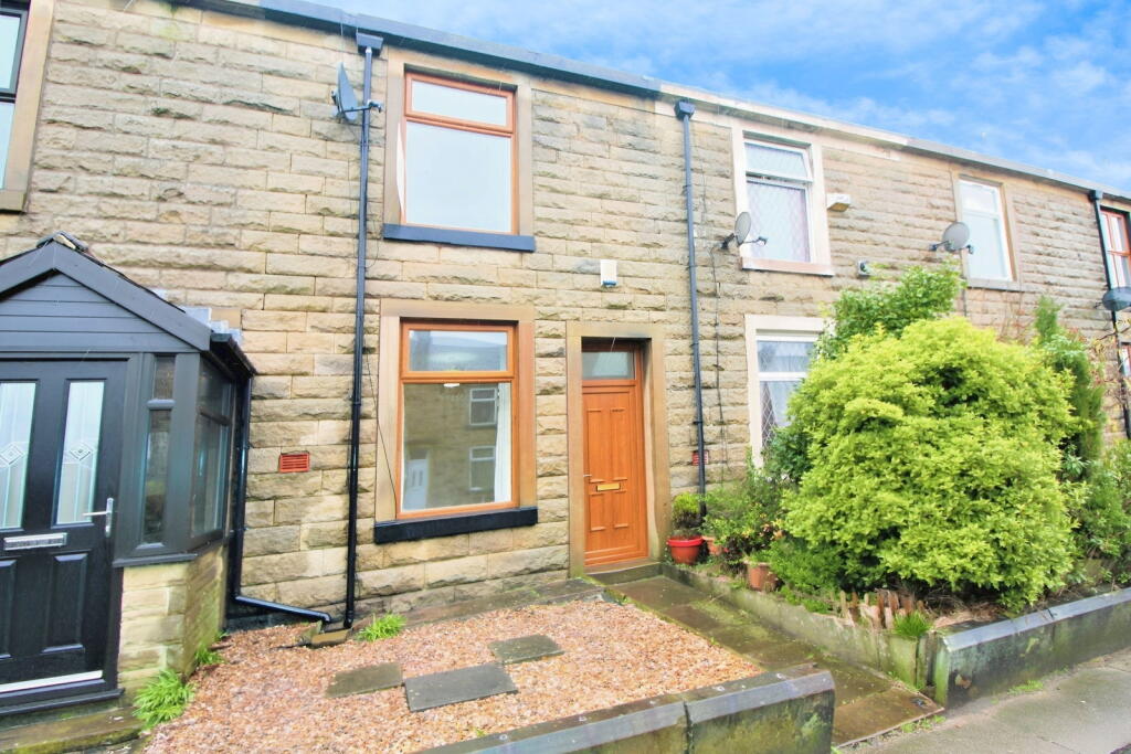 2 bed Mid Terraced House for rent in Affetside. From Kristian Allan - Bury 2 bed Mid Terraced House for rent in Affetside. From Kristian Allan - Bury