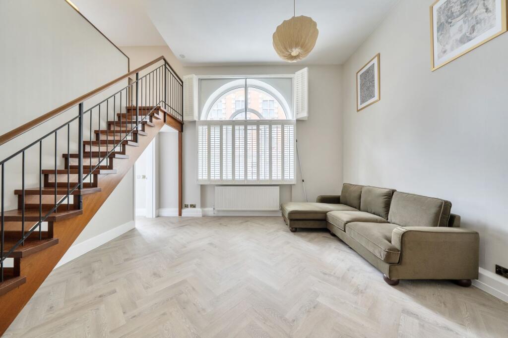 1 bed 1st Floor Flat for rent in Westminster. From Daniel Cobb - Westminster
