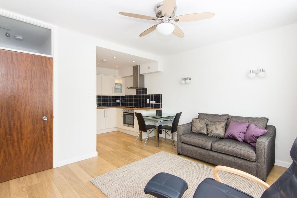 1 bed 1st Floor Flat for rent in Westminster. From Daniel Cobb - Westminster 1 bed 1st Floor Flat for rent in Westminster. From Daniel Cobb - Westminster