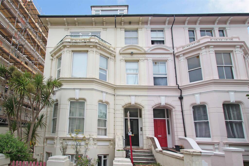 2 bed Apartment for rent in Brighton and Hove. From Goldin Lemcke - Hove