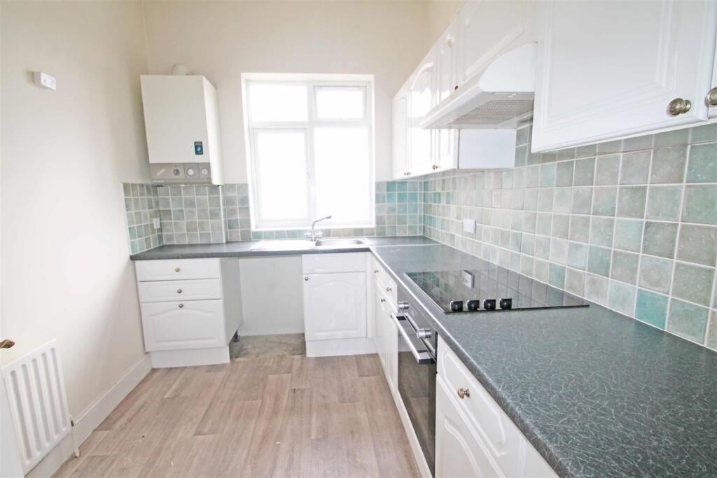 1 bed 1st Floor Flat for rent in Portslade-by-Sea. From Goldin Lemcke - Hove